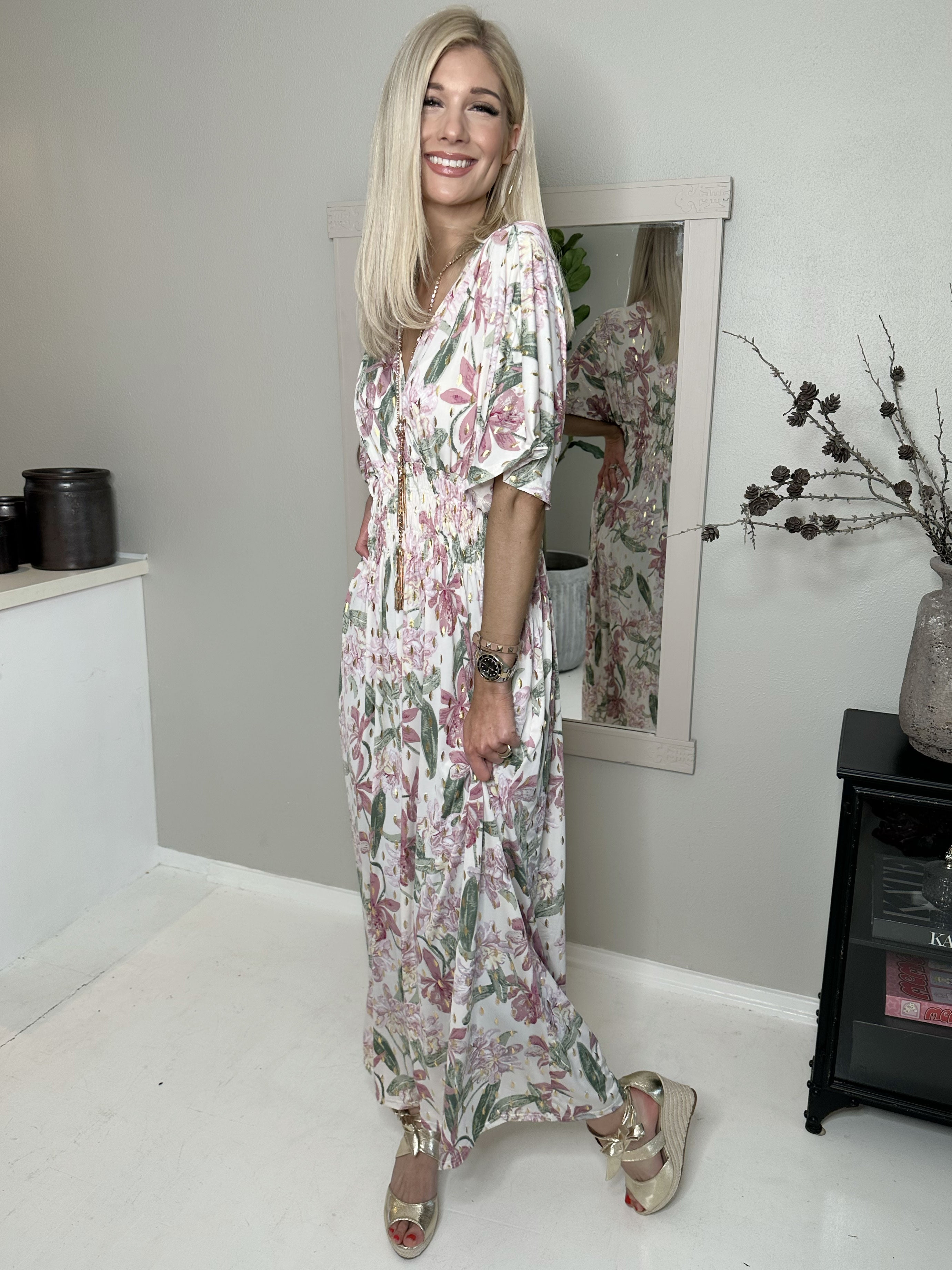 Pams Flower - Lång elastisk klänning i skrynkelfritt tyg